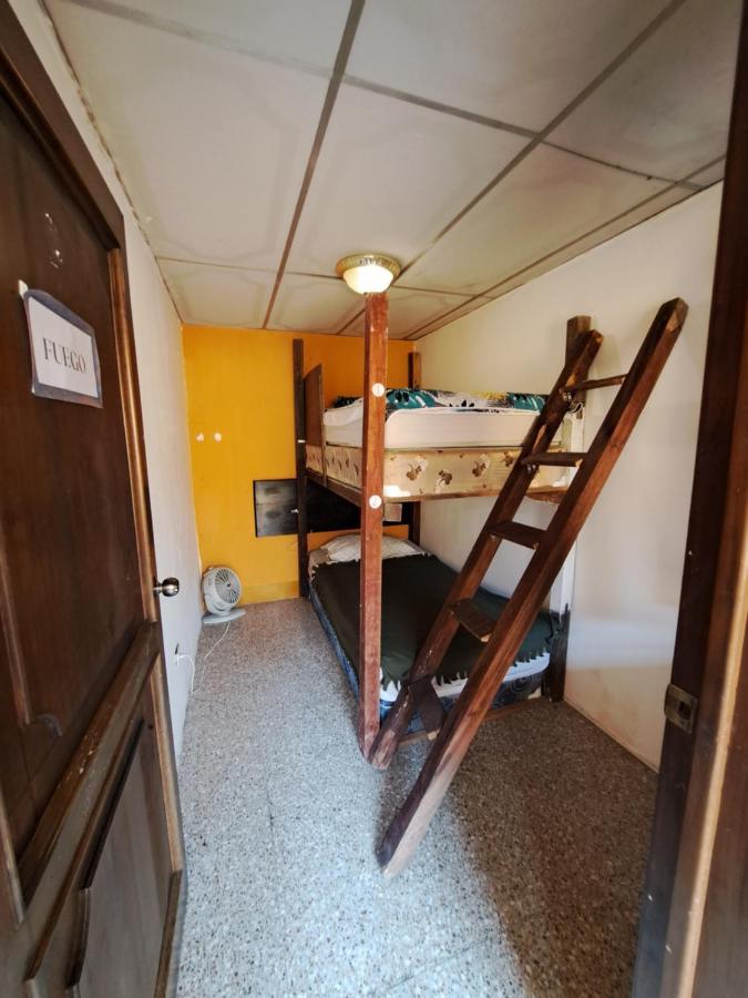 Esperanza Hostel Antigua Kültér fotó